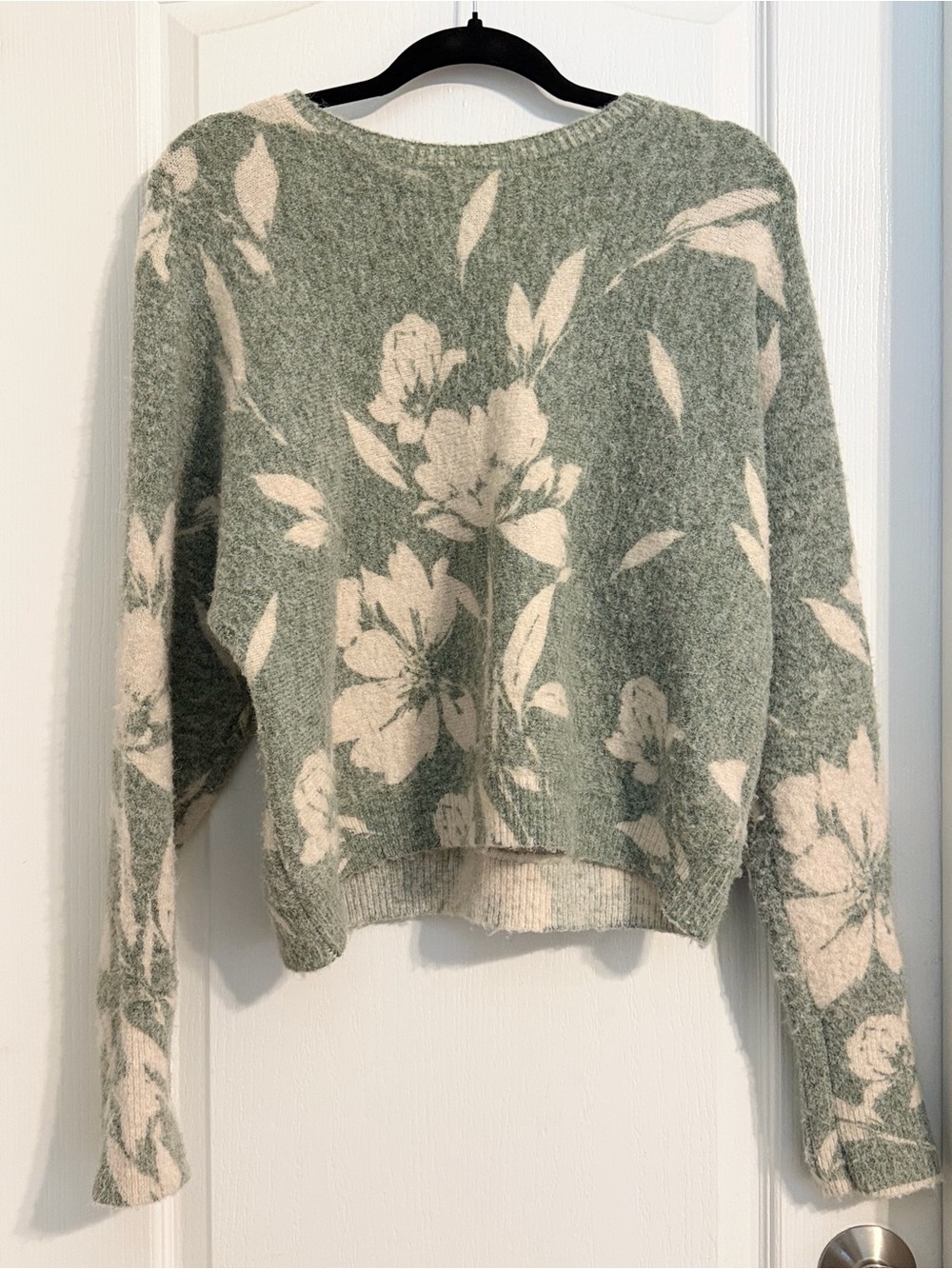 Joie Sage Green Floral Comfy Crewneck Sweater with Cream Pattern Sz M